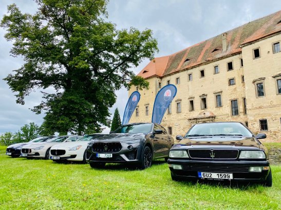 Maserati Owners Club na letošní první vyjížďce