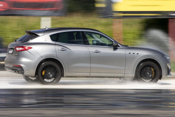 MASERATI  OWNERS CLUB DRIVING EXPERIENCE